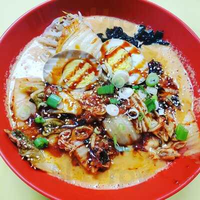 Nifty's Ramen And Smoothies