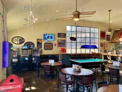 Three Forks Bar And Grille