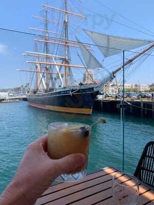 Brigantine Seafood & Oyster Bar