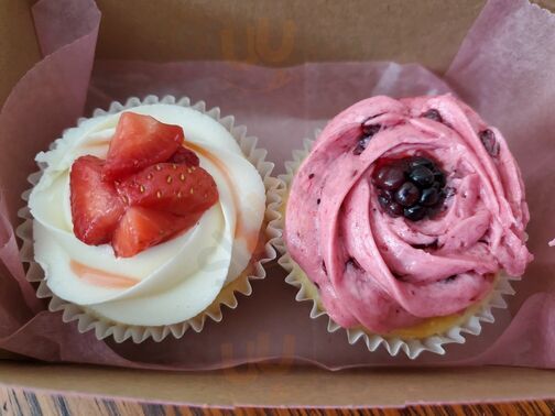 Pink Door Bakery