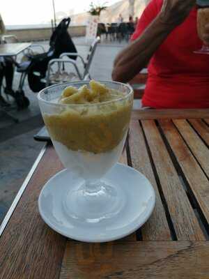 Alfredo's Gelato And Pizza Cafe