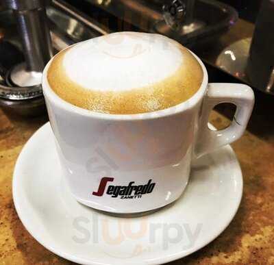 Alfredo's Gelato And Pizza Cafe