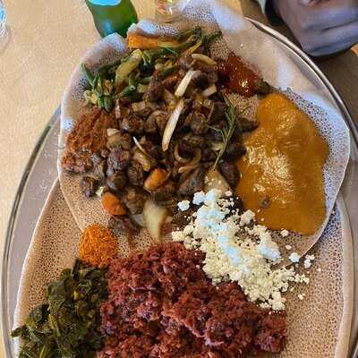 Caffe Utopia Restaurant & Bar