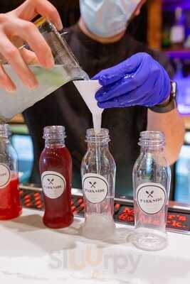 Parkside Bar & Grill