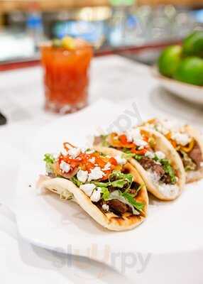 Parkside Bar & Grill