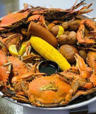 Bushels Crab House & Seafood