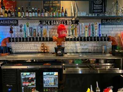 Sickies Garage Burgers & Brews