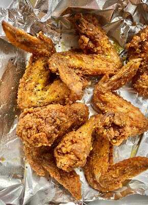 O...my Wings & Things