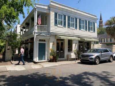 Harken Cafe & Bakery