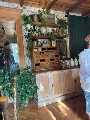 Harken Cafe & Bakery