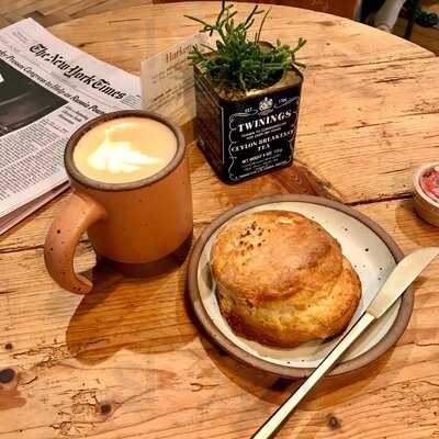 Harken Cafe & Bakery