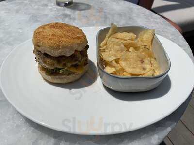 The Greens On The Rooftop At Pier 17