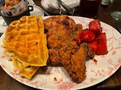 Yardbird Table & Bar