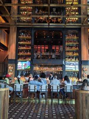 Yardbird Table & Bar