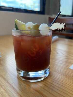 Russell's On Lake Ivanhoe