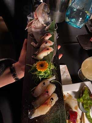 Kaviar Sushi Bar