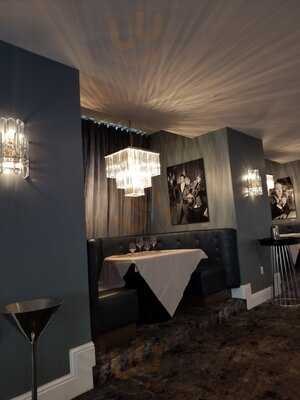 Sapphire Supper Club