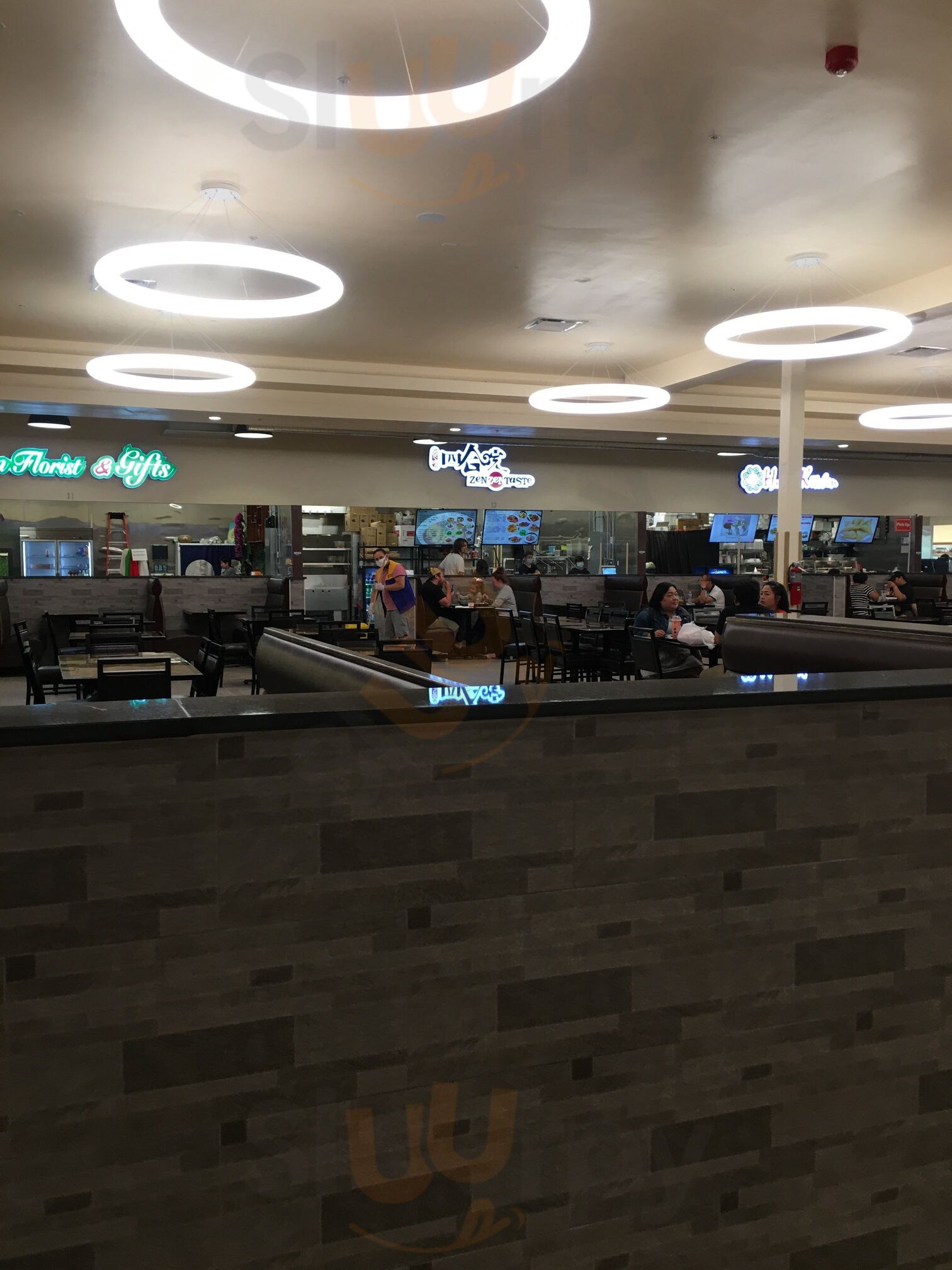 Global Market And Food Hall