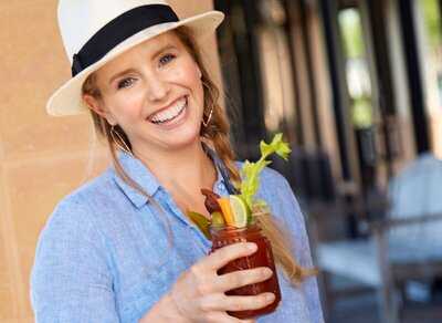 Another Broken Egg Cafe