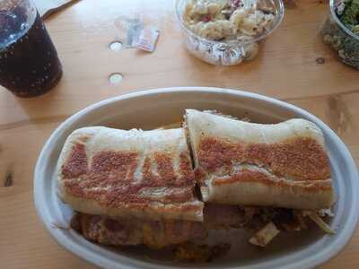 Isabel's Market And Eatery