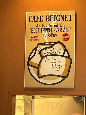 Cafe Beignet On Canal