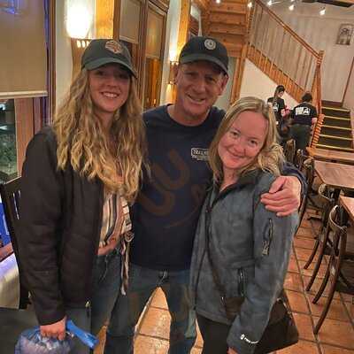 Trailhead Public House & Eatery