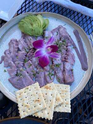 Mares Real Peruvian Cuisine