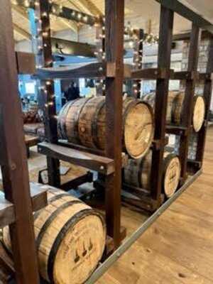 The Rackhouse Tavern