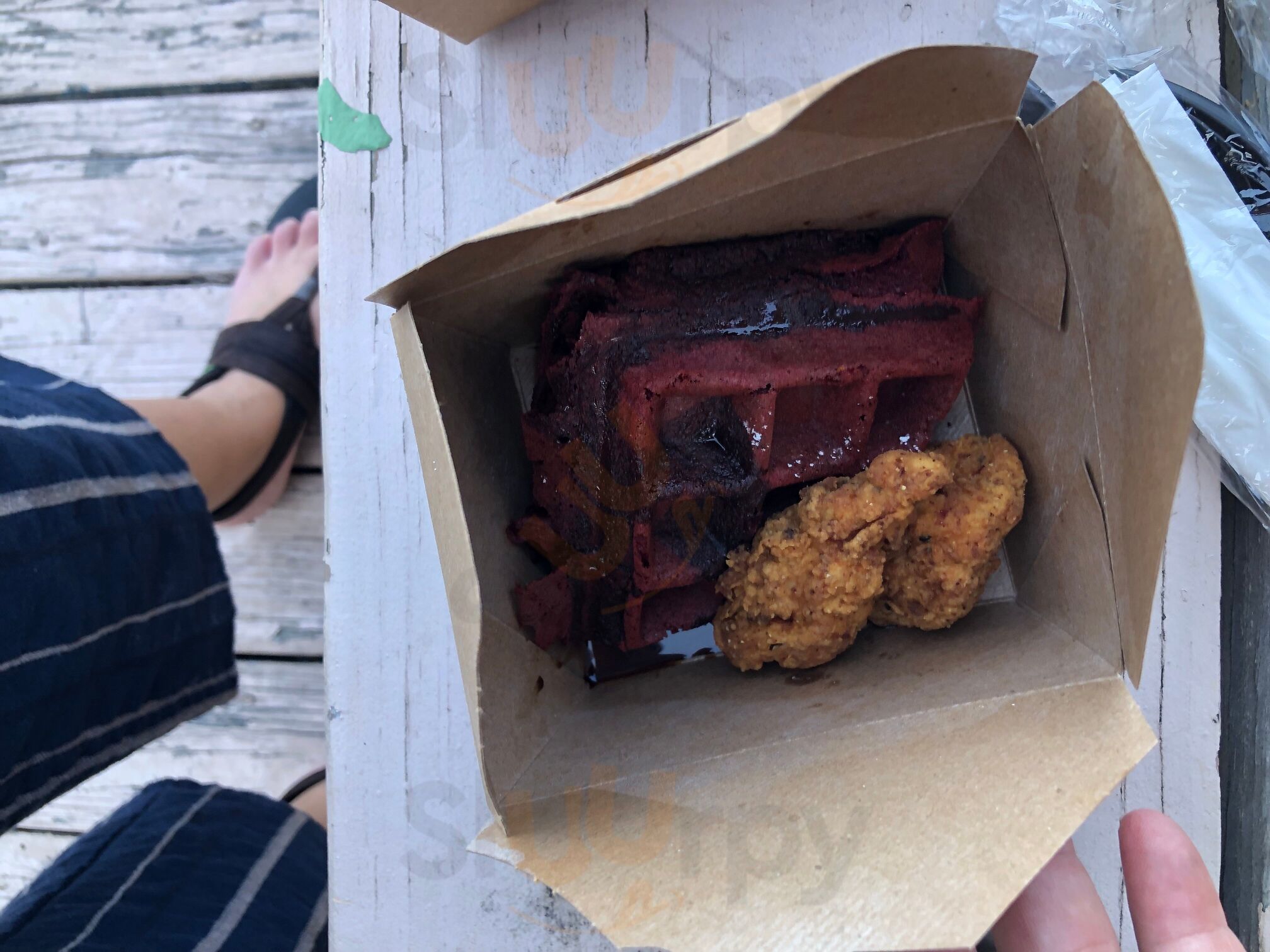 Gold Feather Birds And Beers