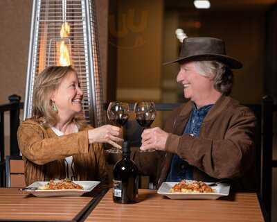 Little Rome Restaurant & Pizza