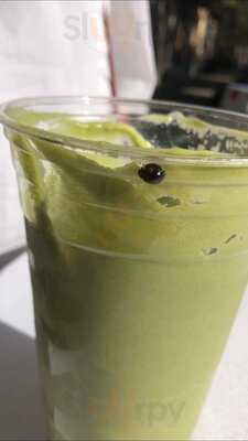 Sprouts Organic Cafe