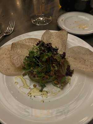 Barry’s Downtown Prime