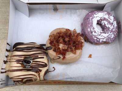 Duck Donuts