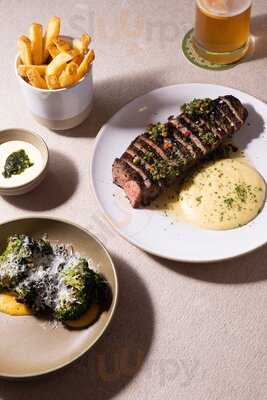 Summer House On Music Lane