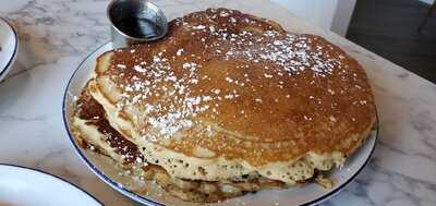 Breakfast At Barney’s