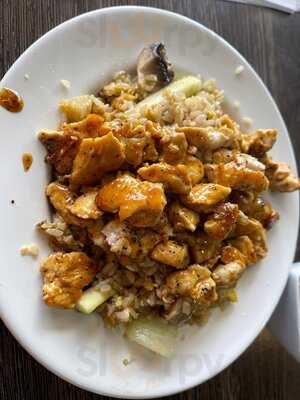 Sushi Bay Kitchen & Sake Bar