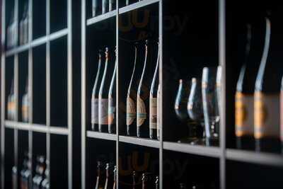 Jackie O's On Fourth