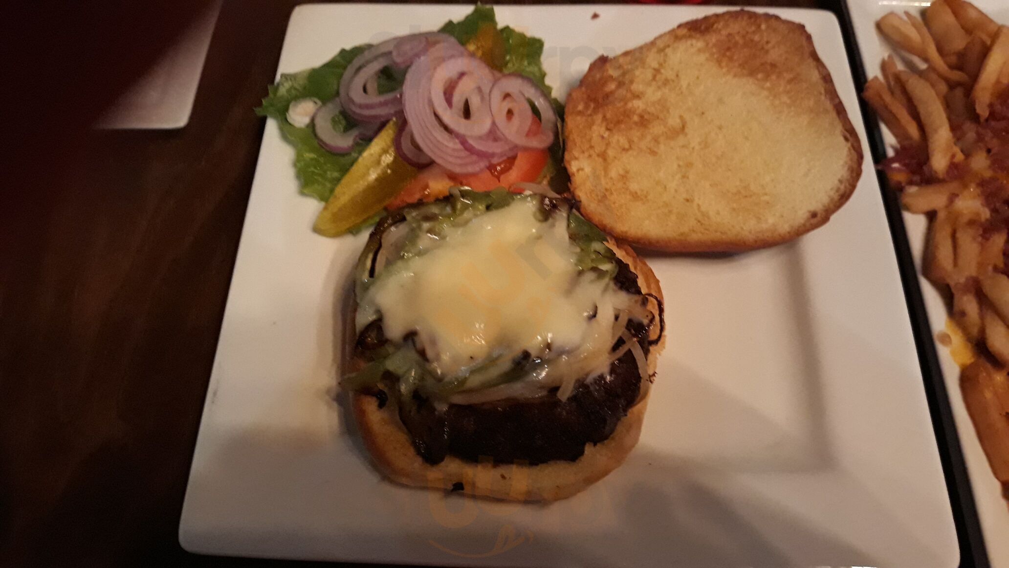 Salvage Yard Bar And Grill