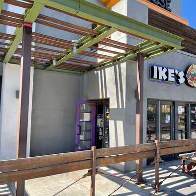 Ike's Love And Sandwiches