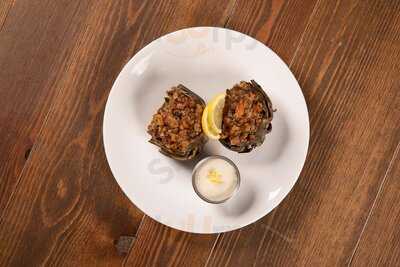 A Tavola Restaurant & Wine Bar