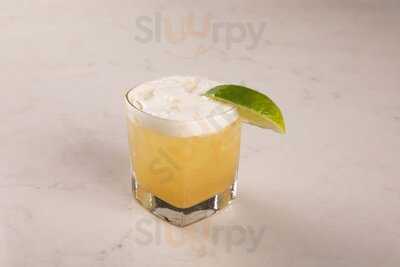 A Tavola Restaurant & Wine Bar