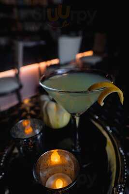 The Lounge At Element