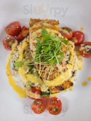 Bushel And A Peck Kitchen & Bar