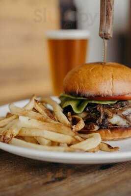 Bushel And A Peck Kitchen & Bar