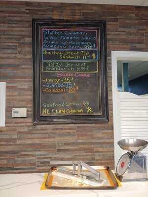 Vinny's Market Grill