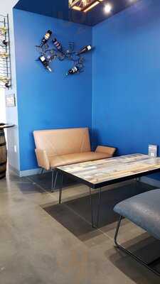 Waters Edge Winery And Bistro