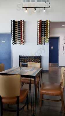 Waters Edge Winery And Bistro