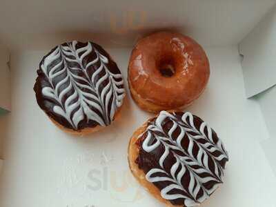 Everglazed Donuts & Cold Brew