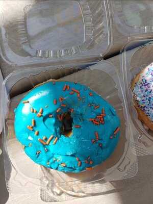 Everglazed Donuts & Cold Brew