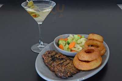 Holly J's Bar And Grill